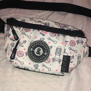 Doughnuts & Deadlifts Arnold exclusive fanny pack